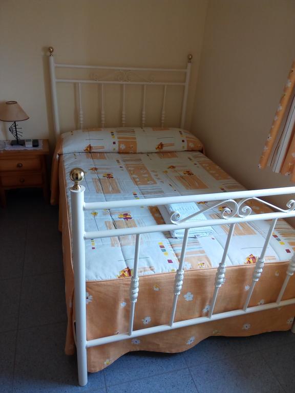 Hostal Miraflor De Las Cadenas กัวกอสเตยุสเต ภายนอก รูปภาพ